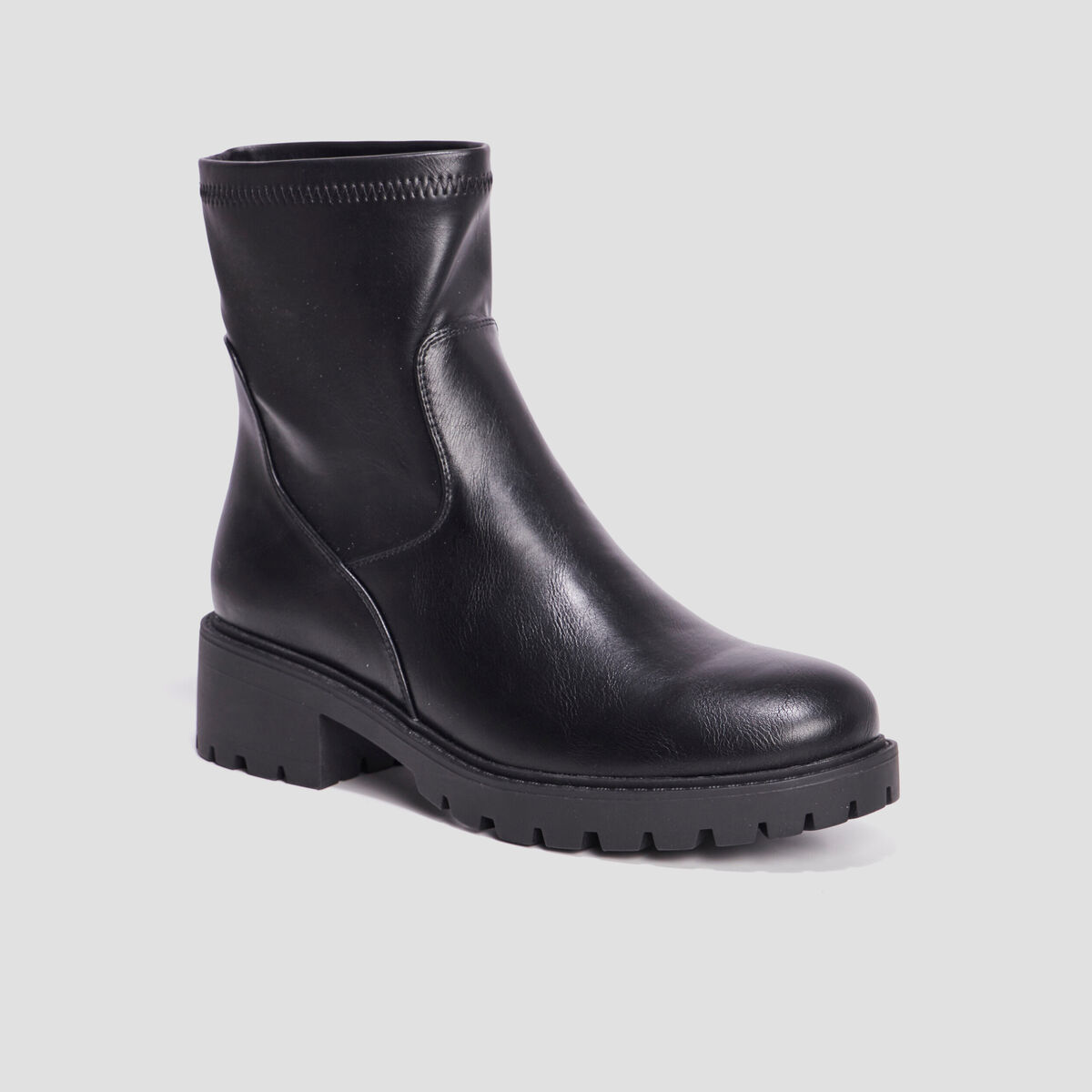 Bottines ranger crant&eacute;es bout rond noir femme