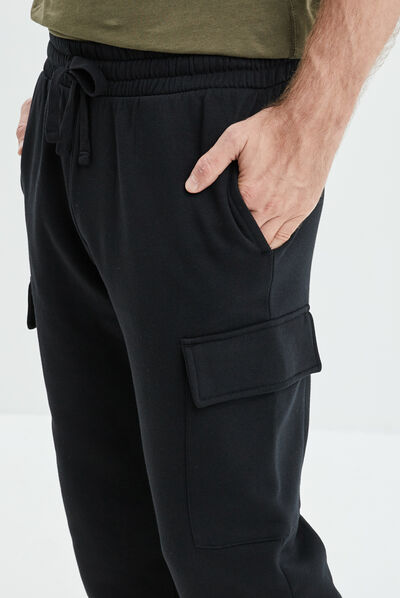 Pantalon jogging poches latérales noir homme