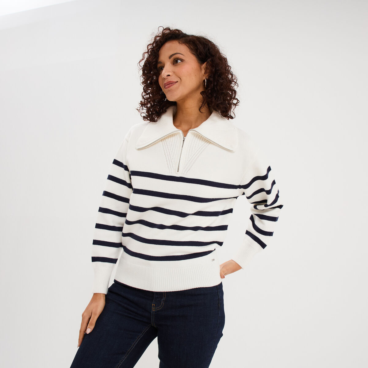 Pull col camionneur zipp&eacute; ecru femme