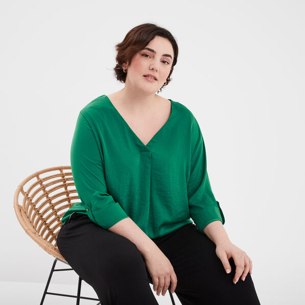 blouse satin col v manches 34 vert menthe femmegt Blouse satin col V manches 3/4 vert menthe femme grande taille