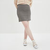 Jupe courte droite avec fente beige femme