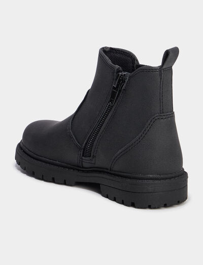 Boots crant&eacute;es noir gar&ccedil;on