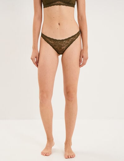 Tanga en dentelle doublure coton vert kaki femme