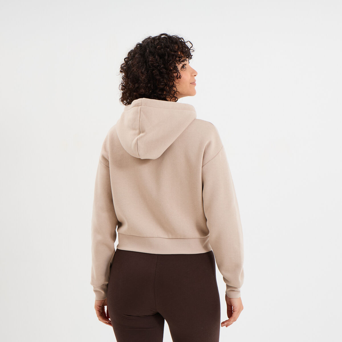 Sweat zipp&eacute; &agrave; capuche court sable femme