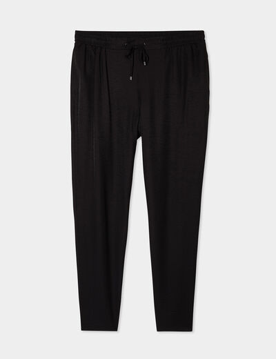 Pantalon carotte fluide élastiqué noir femme grande taille