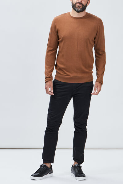 Pull droit col rond camel homme