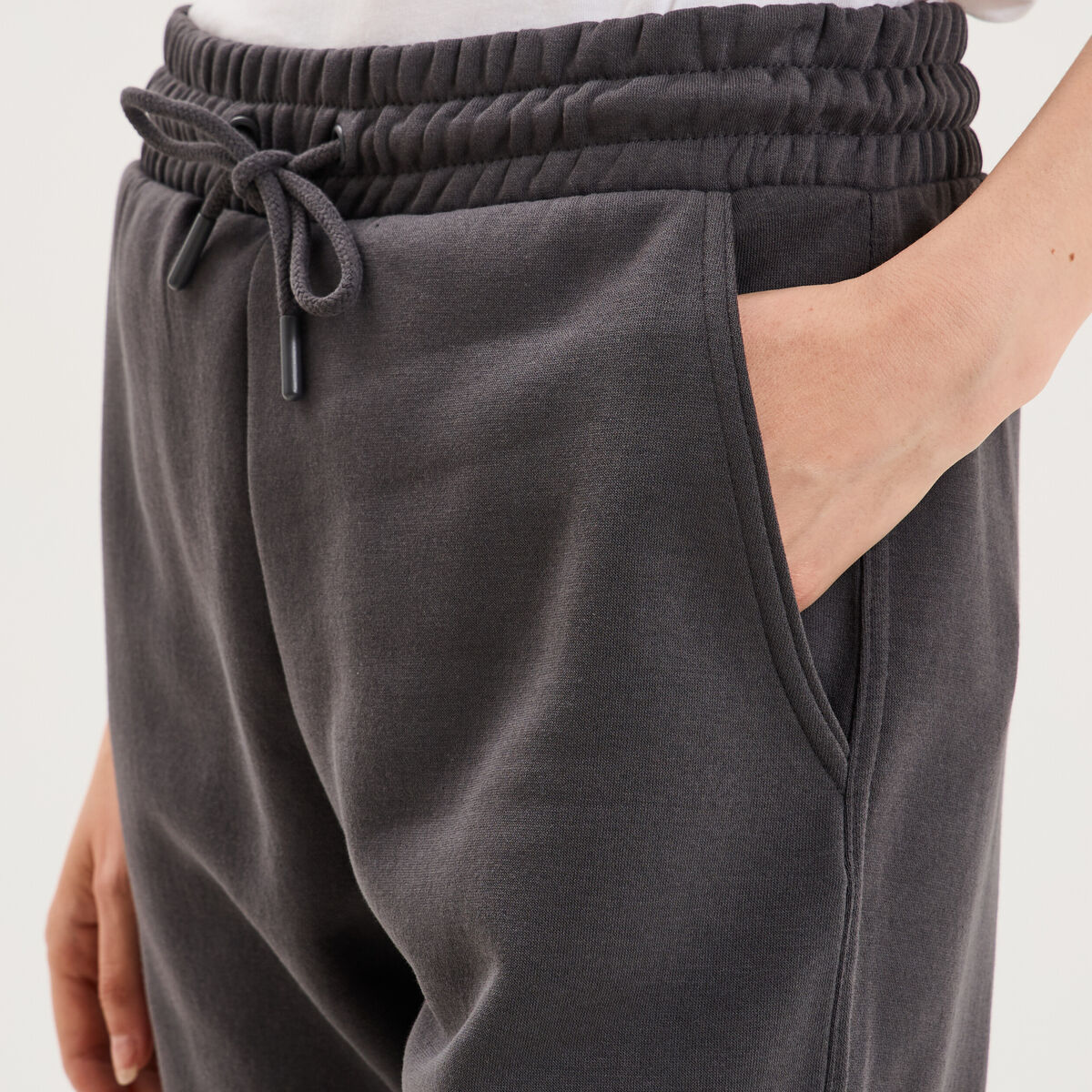 Pantalon de jogging molletonn&eacute; gris fonc&eacute; femme