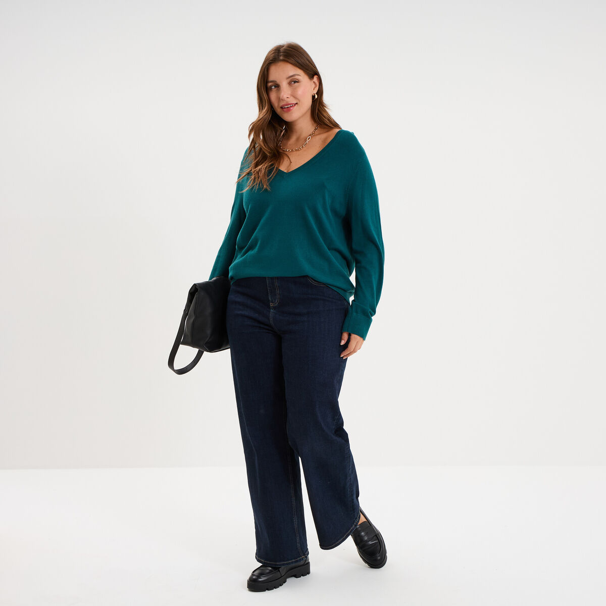 Pull fin col en V manches longues vert fonc&eacute; femme grande taille