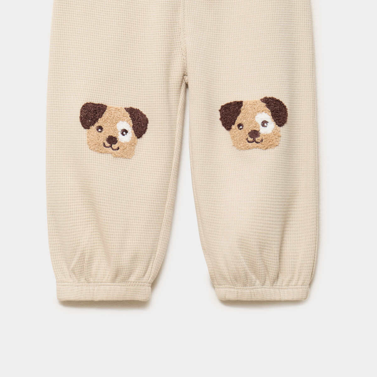Pantalon de jogging patchs genoux coton sable b&eacute;b&eacute; gar&ccedil;on