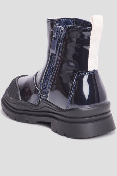 Bottines vernies crantées noir bébé fille