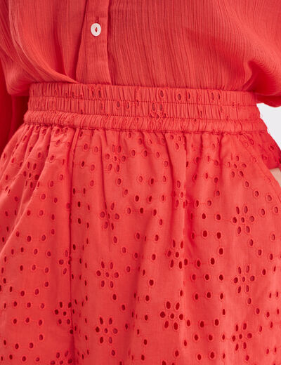 Short broderie anglaise élastiqué coton rouge femme