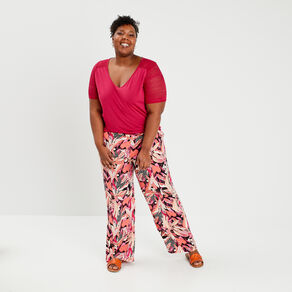 pantalon large taille smockee noir femmegt Pantalon large taille smockée noir femme grande taille