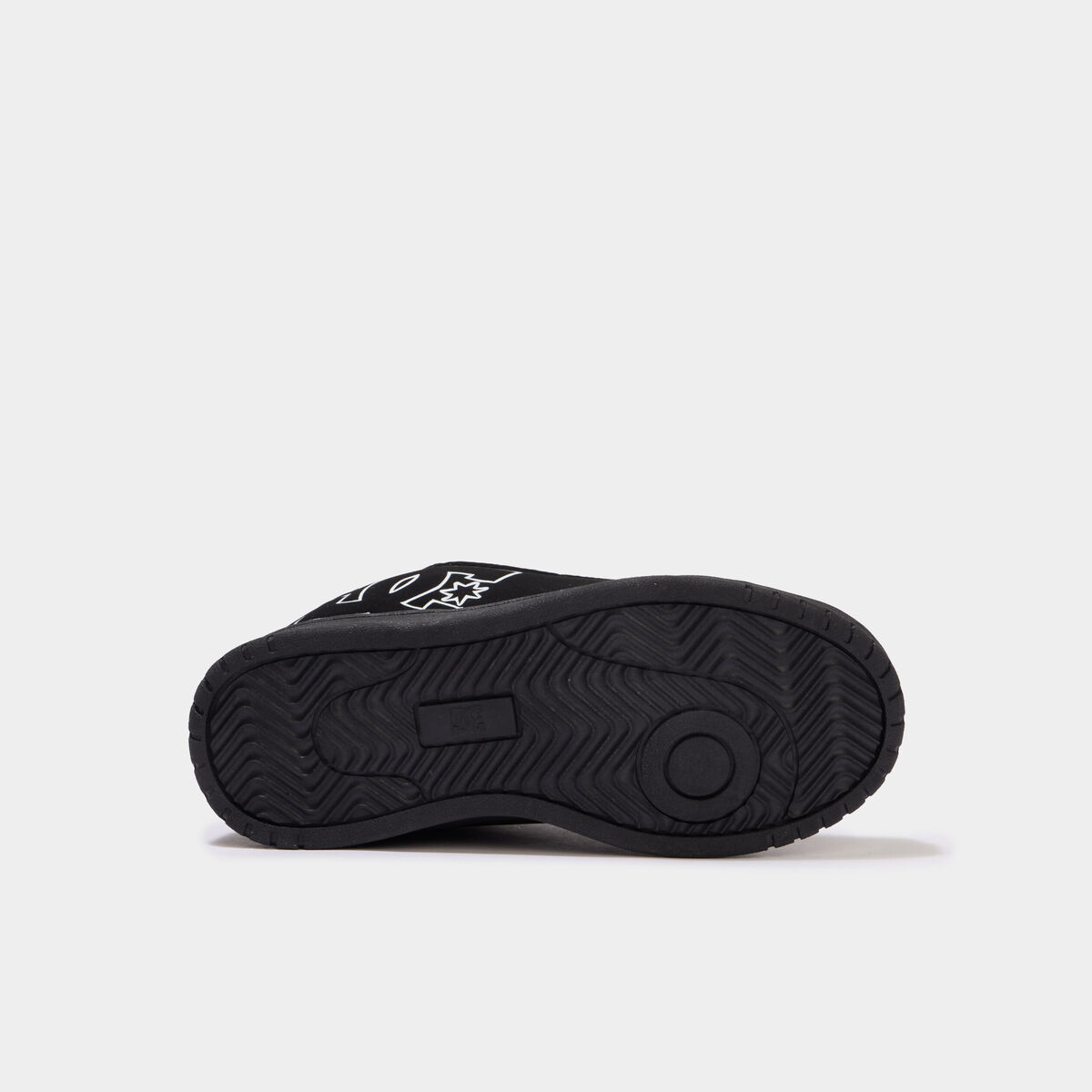 Tennis basses &agrave; lacets en cuir noir gar&ccedil;on