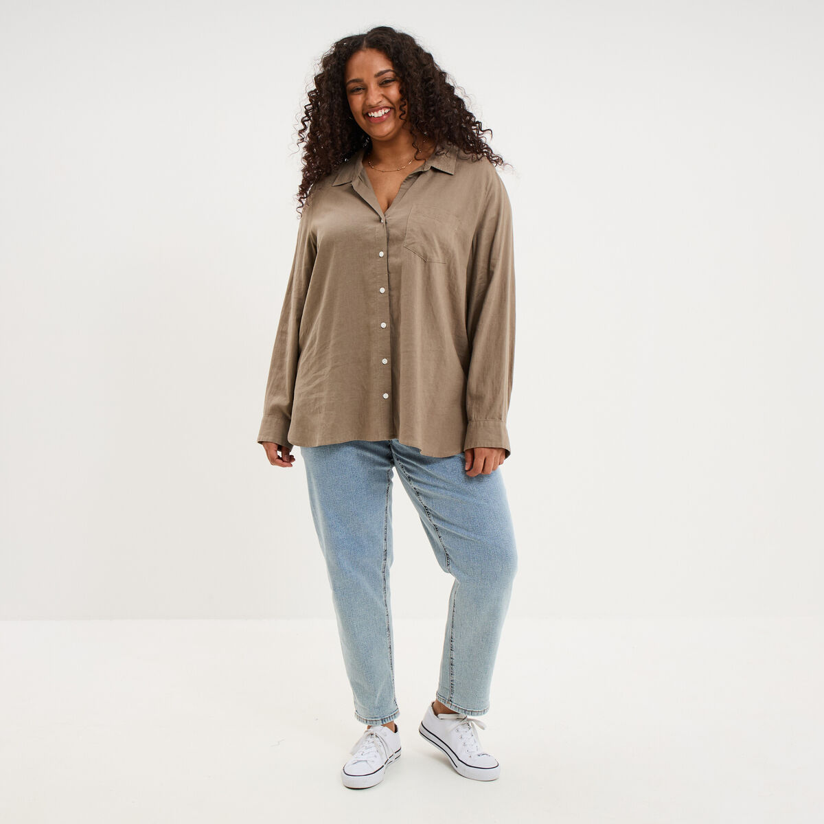 Chemise oversize lin m&eacute;lang&eacute; vert kaki femme grande taille