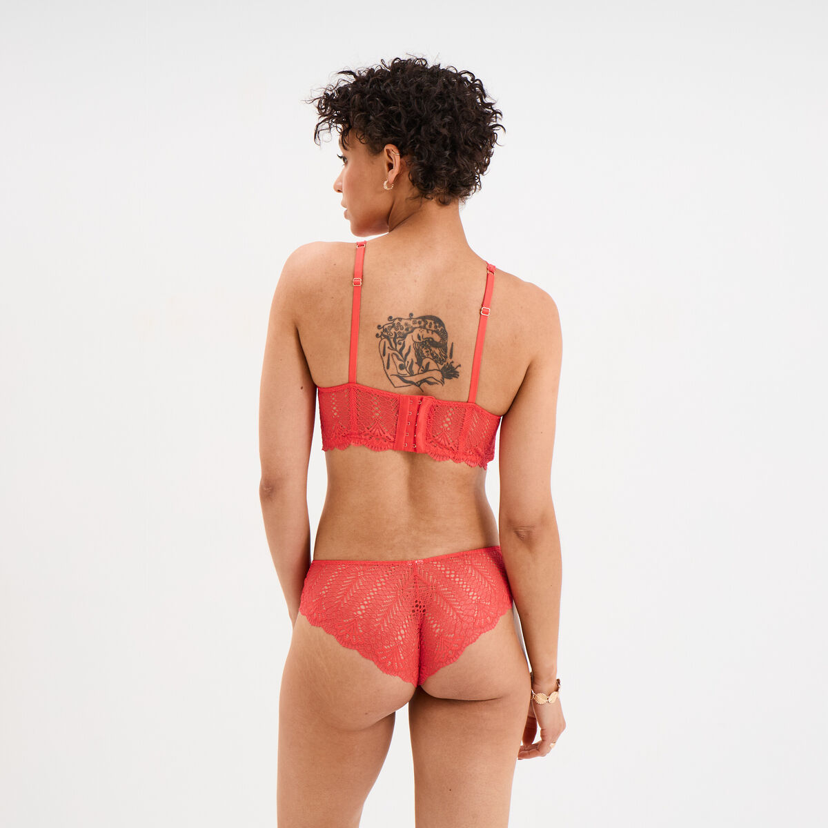 Soutien-gorge bustier padd&eacute; dentelle rouge femme