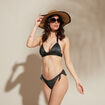 Haut de maillot de bain forme triangle noir femme