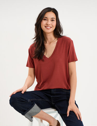 T-shirt fluide col en V manches courtes rouge fonc&eacute; femme