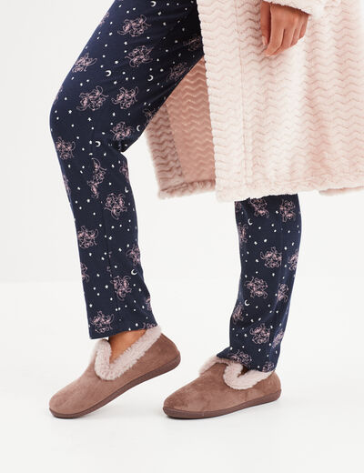 Chaussons fausse fourrure anti-d&eacute;rapants taupe femme