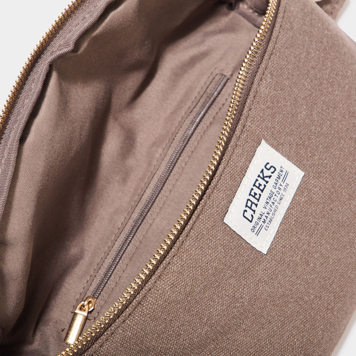 Sac banane bandoulière ajustable gris foncé femme