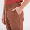Pantalon chino droit stretch retroussé camel homme
