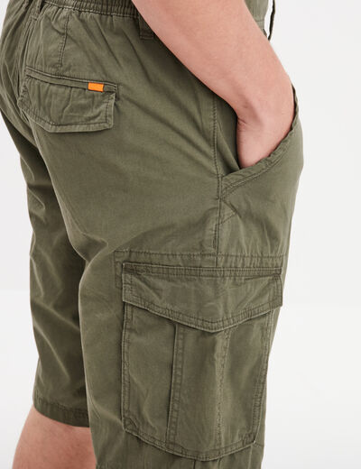 Short cargo poches à rabat coton vert kaki homme