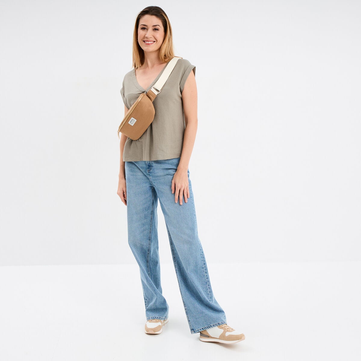 Blouse col V manches courtes lin m&eacute;lang&eacute; vert kaki femme