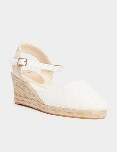 Sandales compensées broderie anglaise blanc femme