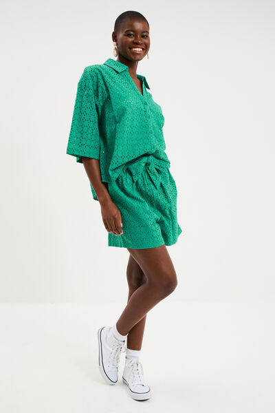 Short large broderie anglaise coton vert canard femme