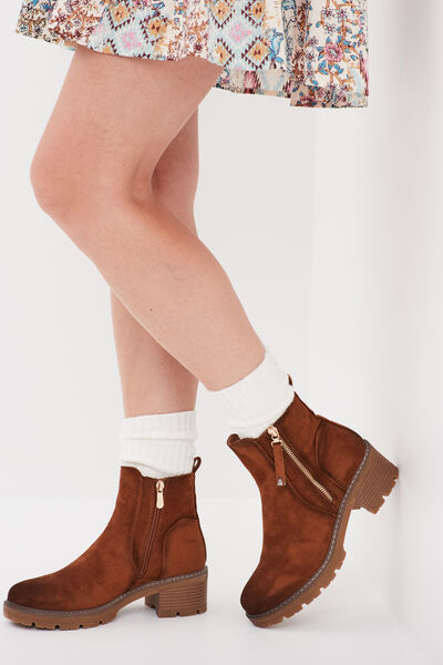 Bottines &agrave; talons effet daim zipp&eacute;es marron femme