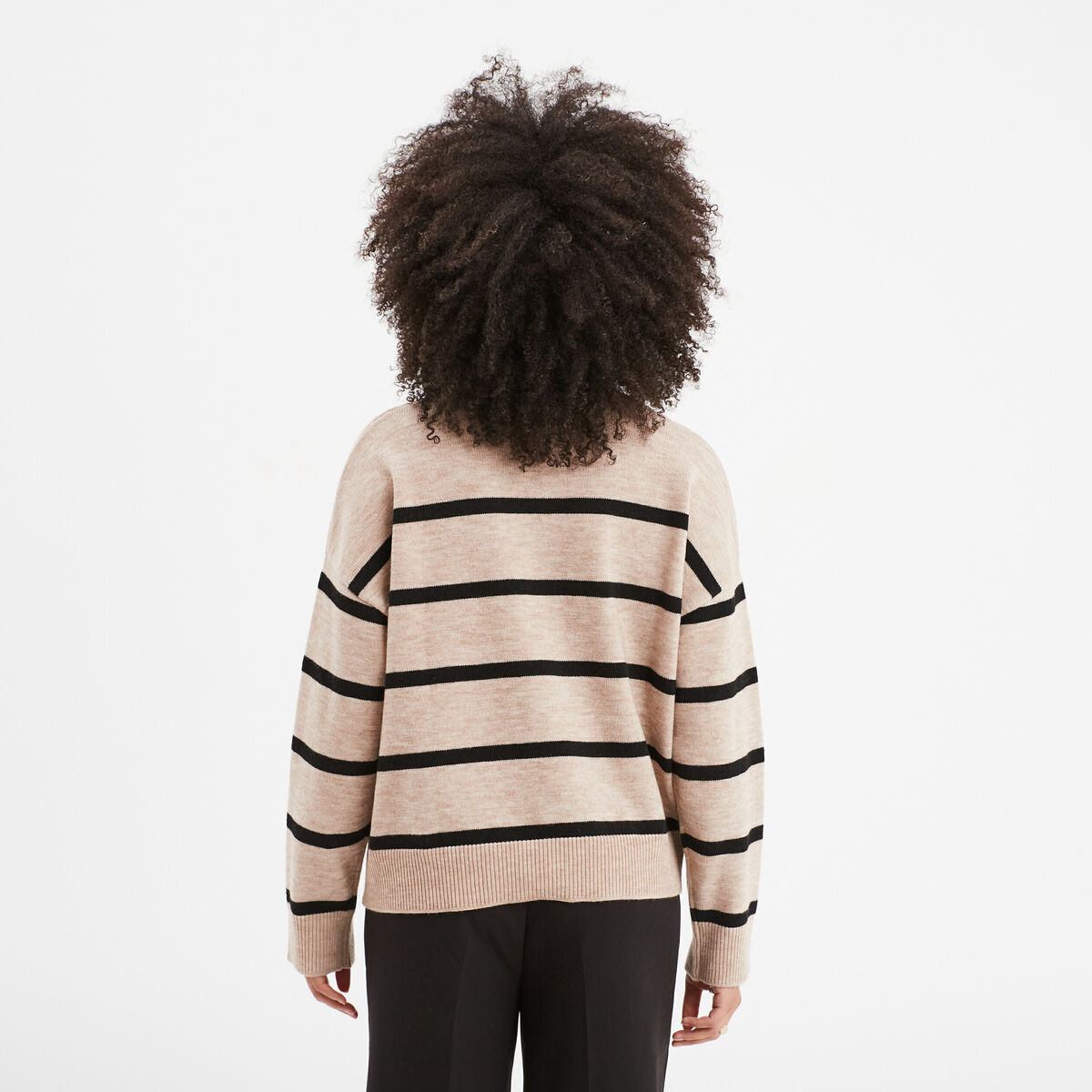 Pull col montant manches longues beige femme