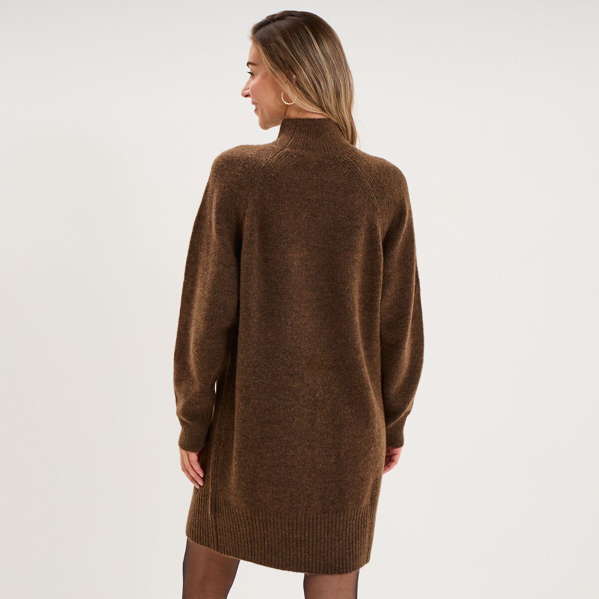 Robe pull col montant manches longues marron femme