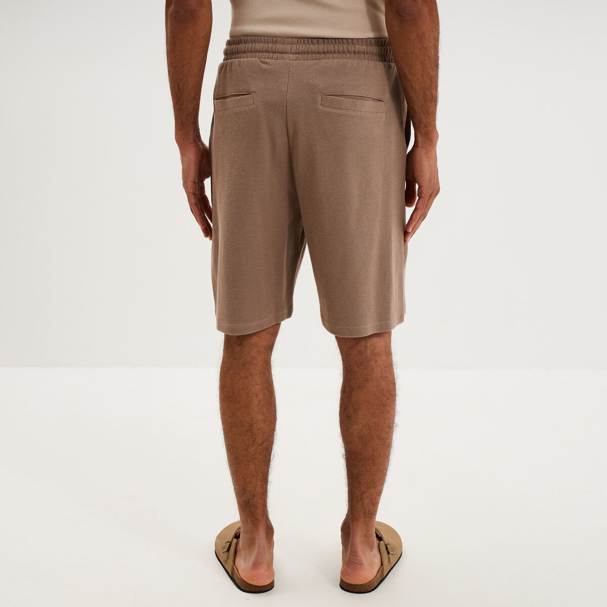 Bermuda textur&eacute; coupe droite coton marron homme