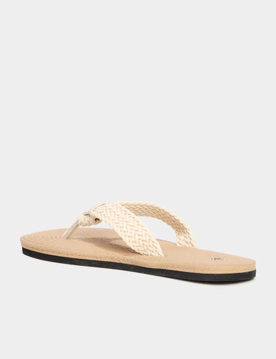 Tongs de plage détails tressés sable femme
