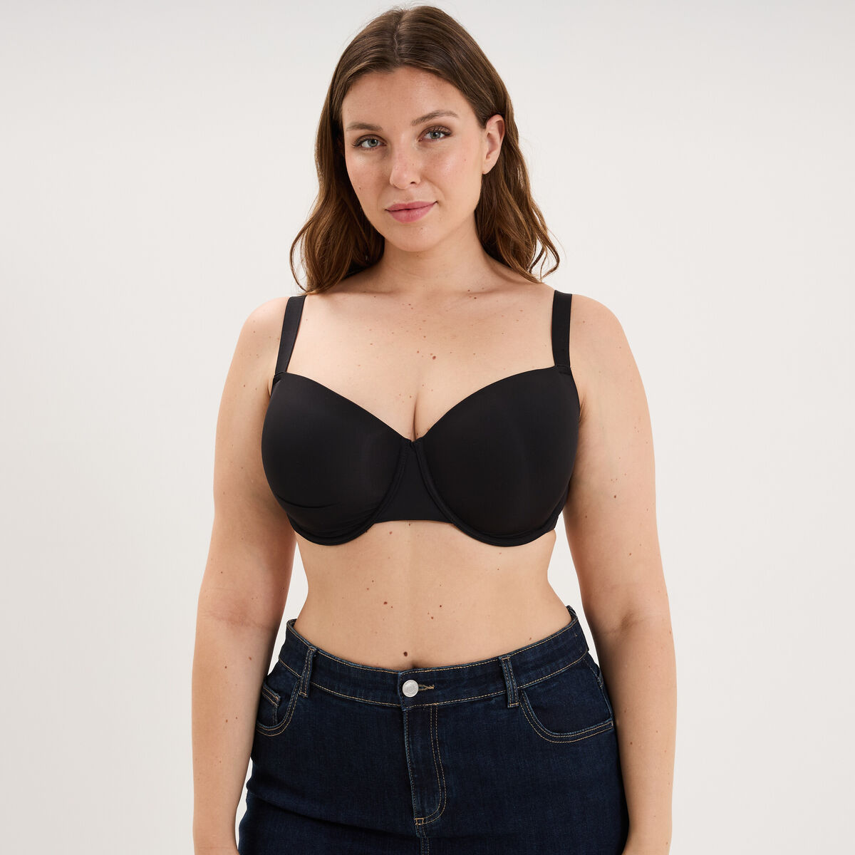 Soutien-gorge corbeille noir femme grande taille