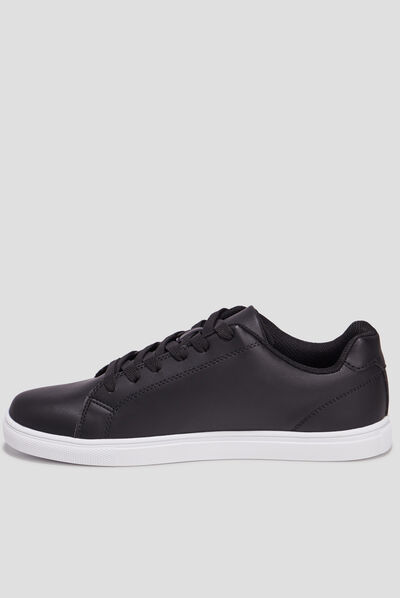Baskets plates noir homme