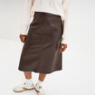 Jupe longue simili cuir trap&egrave;ze marron fonc&eacute; femme