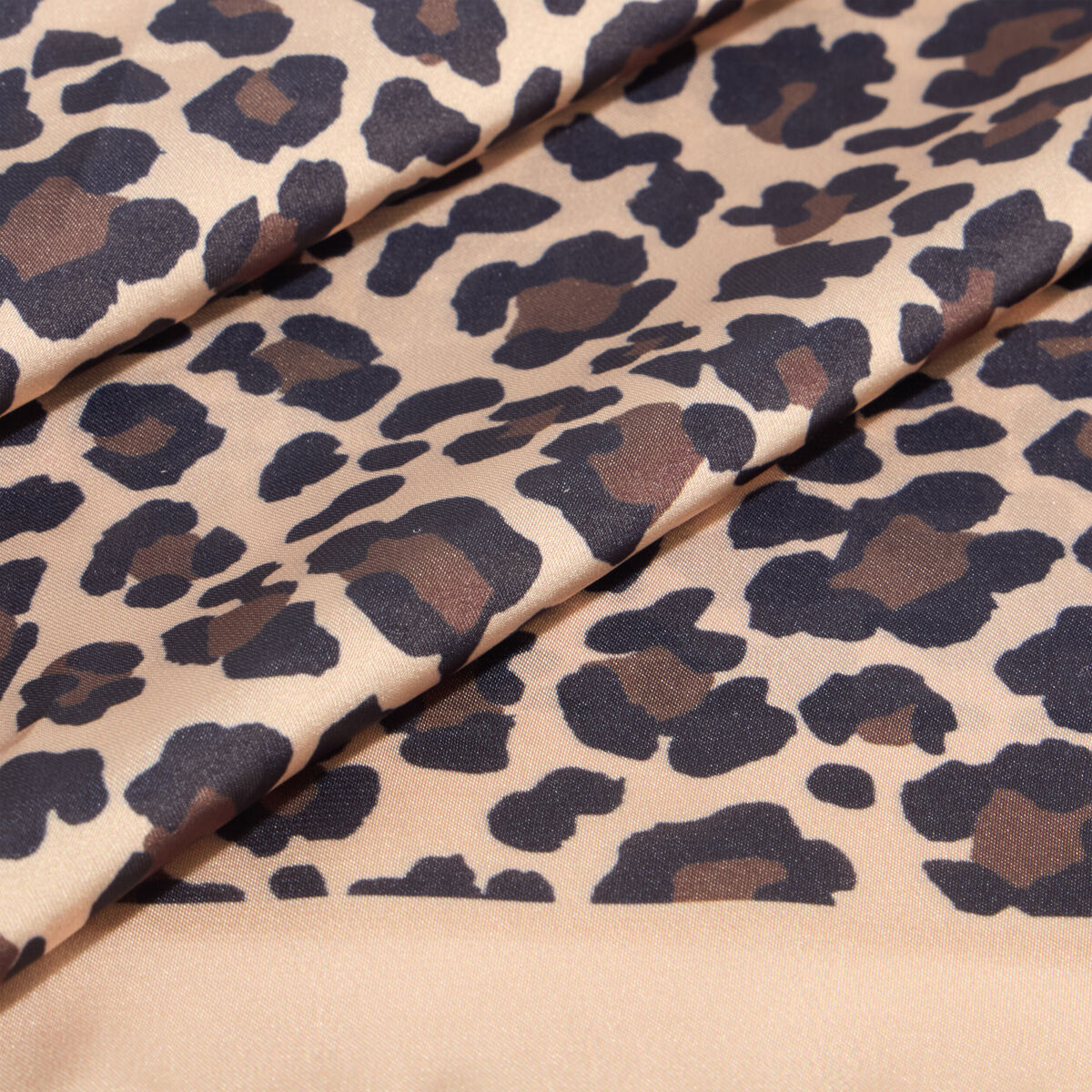 Foulard carr&eacute; effet satin sable femme