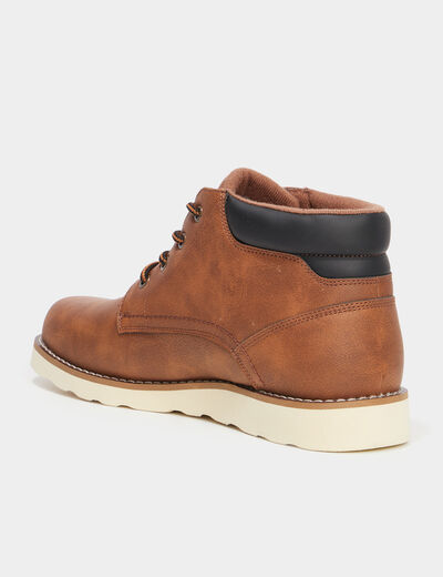Boots à lacets effet similicuir marron homme