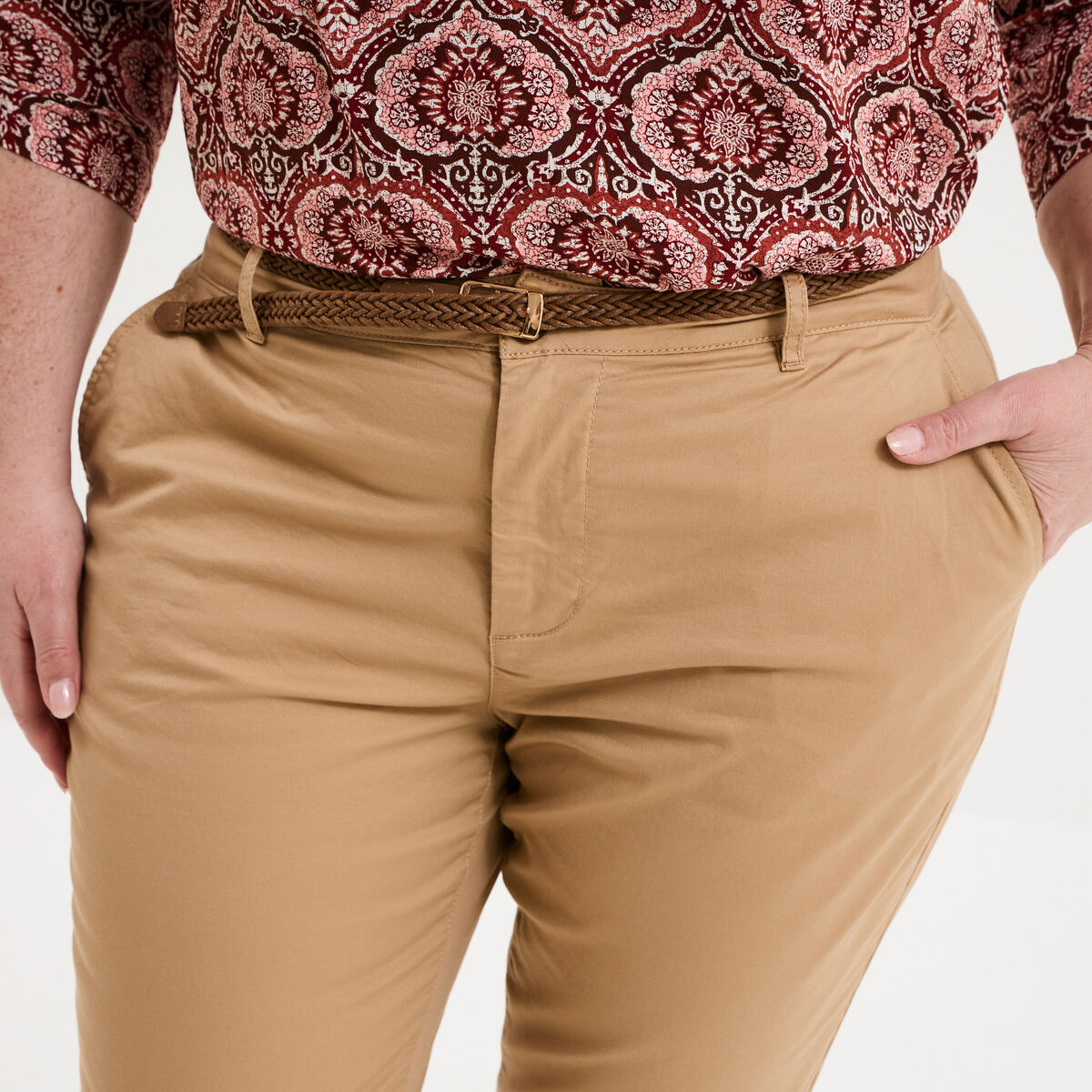 Pantalon chino taille haute coton beige femme grande taille