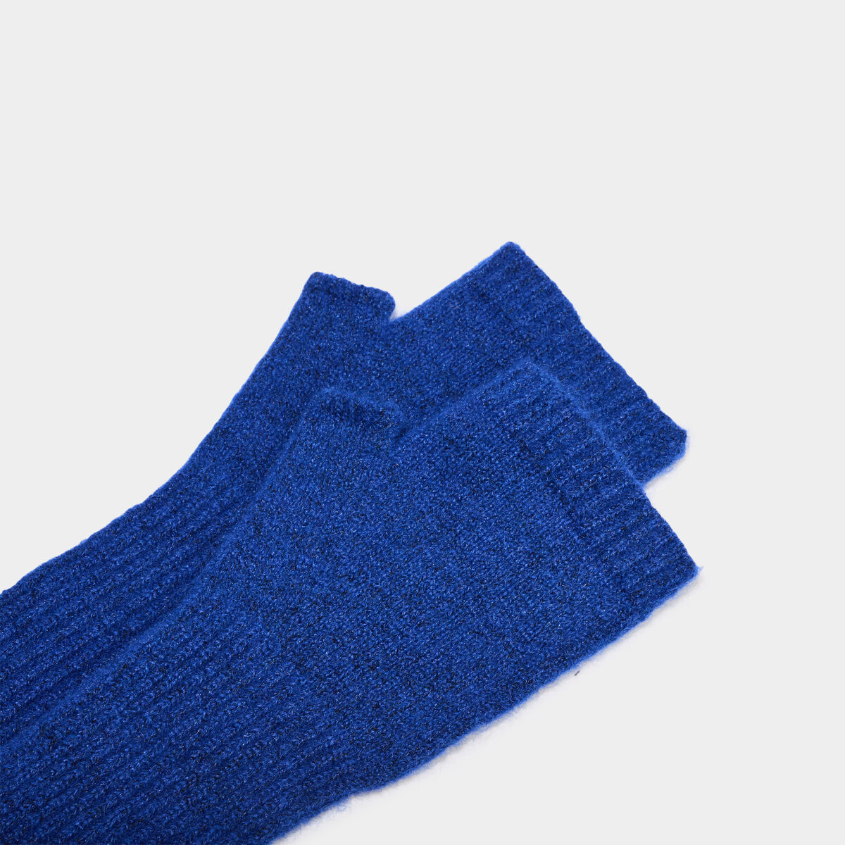 Mitaines longues en maille c&ocirc;tel&eacute;e bleu roi femme