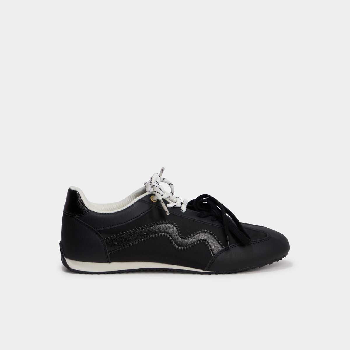 Baskets &agrave; lacets doubles semelle fine noir femme