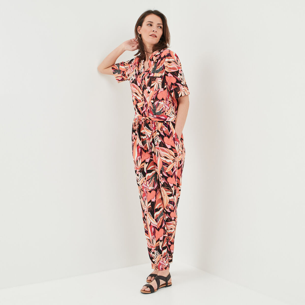 Combinaison pantalon fluide ceinturé noir femme