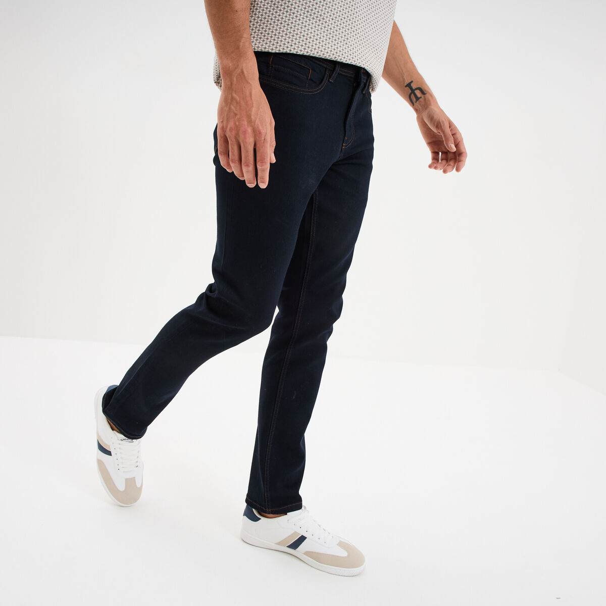 Jeans straight avec 5 poches denim brut clean homme