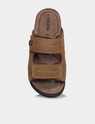 Mules &agrave; scratchs en cuir sable homme