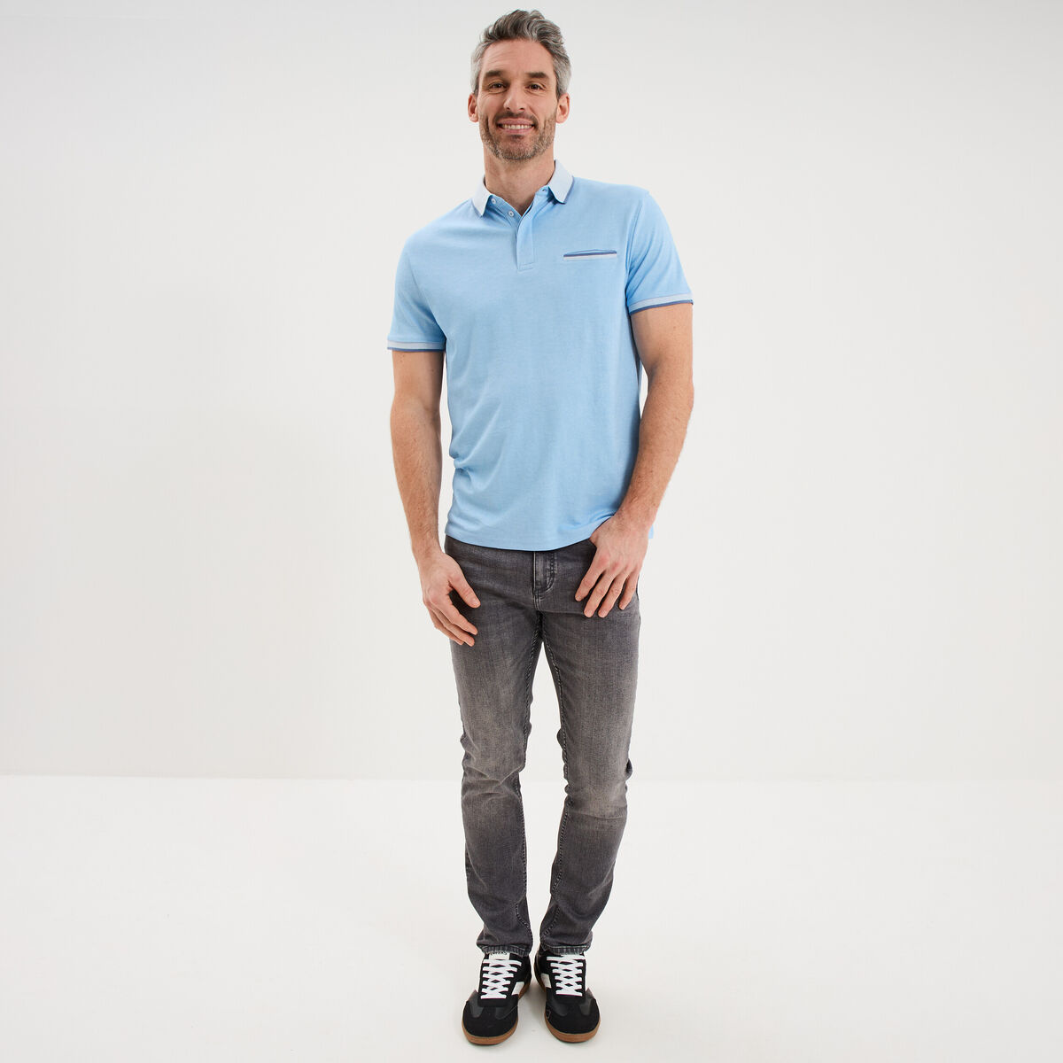 Polo manches courtes coupe droite bleu homme