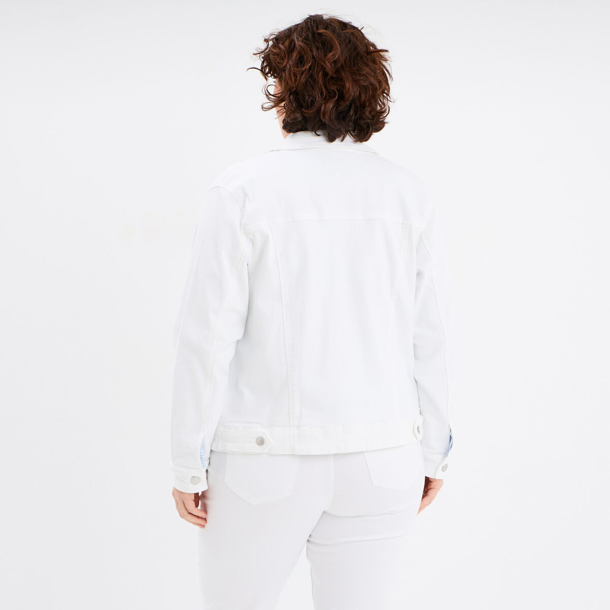 Veste courte en jean boutonn&eacute;e denim blanc femme grande taille