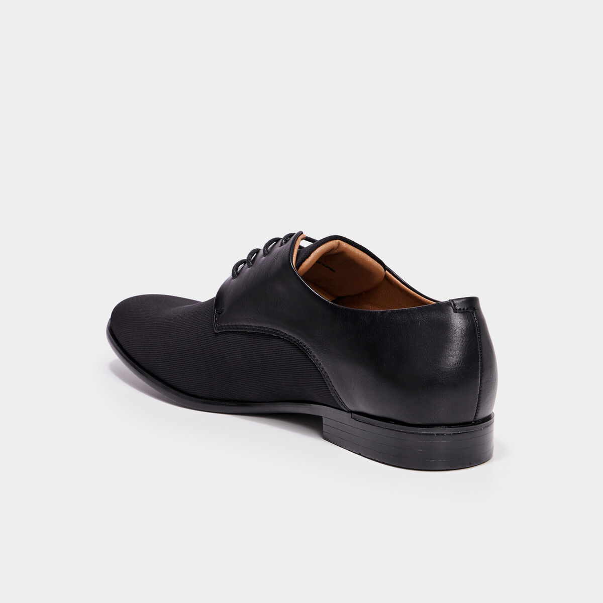 Derbies &agrave; lacets noir homme