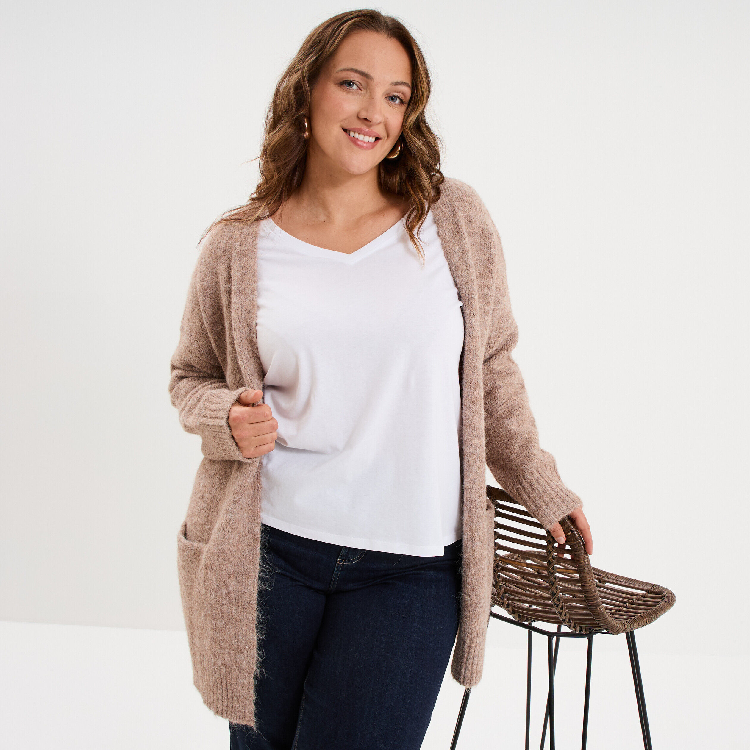 Gilet long à poches beige femme grande taille MODAVISTA