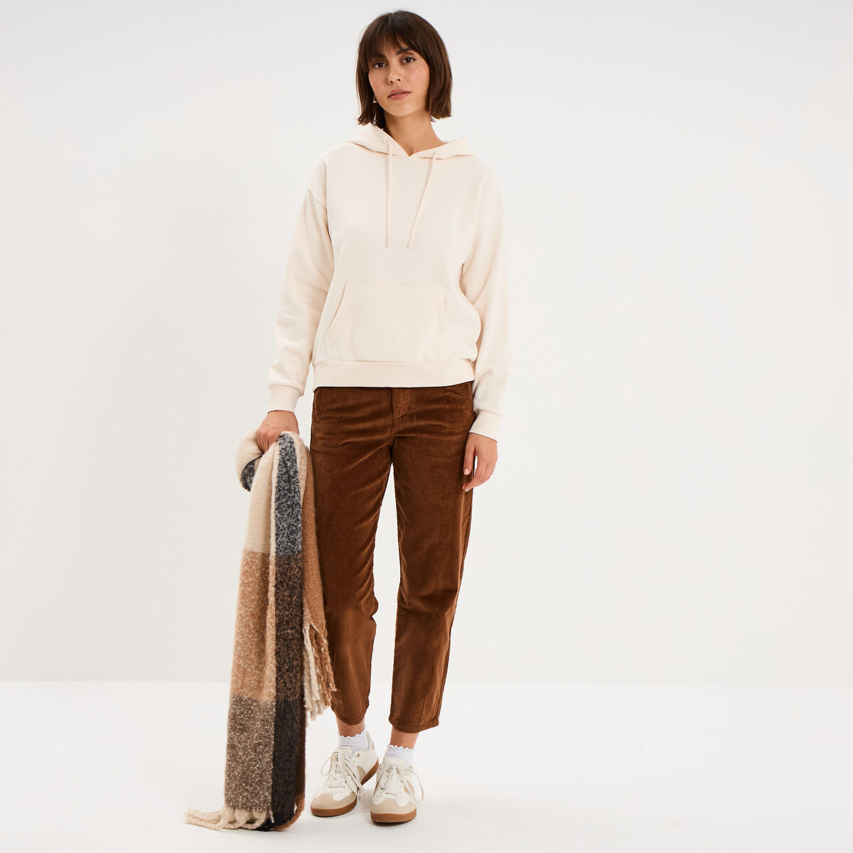 Sweat hoodie 1 poche &agrave; capuche beige femme