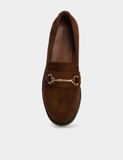 Mocassins effet su&eacute;dine avec ornements marron femme
